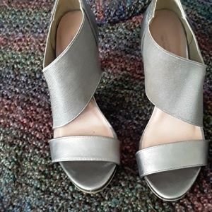 gray and brown heels for women